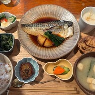 출근했습니다! 🎀ིྀ