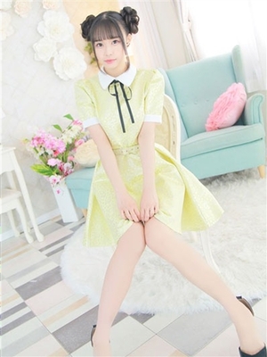 가슴 쿤 로리거유E컵 - 마키에