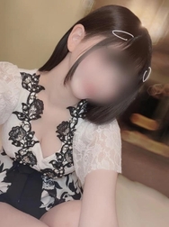 특별한 시간이야? 🤍