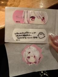 부상하고 싶은 웃음