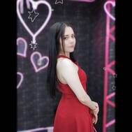 소설을 읽는 것을 좋아합니다.