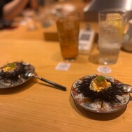 운탄을 푸딩으로 만드는 것은 맛있게 결정됩니다.