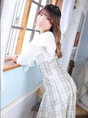 부드러움을 감싸는 날씬한 미녀 - 아유카