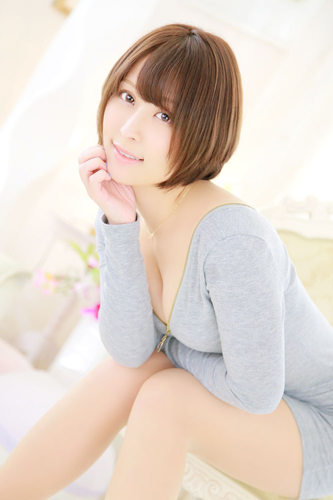 그라비아 - 이나