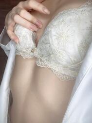 천사의 깃털 터치 ♡