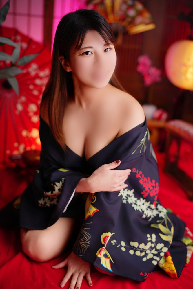 그라비아 - 由莉亜유리아