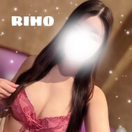 동일인물👩🏻👩🏼✌️