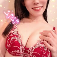 수줍어하지만 ❤️