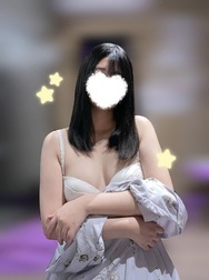 일상을 잊고 두 사람만의 시간에 잠기고