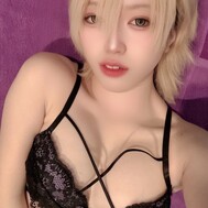 DOLLS 들으면서 오늘도 만나러 와요 🖤