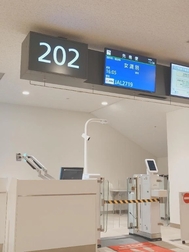 첫 번째 공항 도착했습니다 ✈️