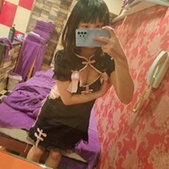 혼자서 와서 🥰💕