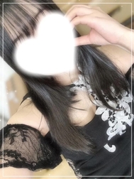 사랑으로 일어나는 2월의 𝐣𝐞𝐰𝐞𝐥 …❓🍫♡