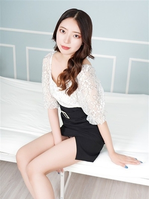 실제 모델 스타일 - 리이