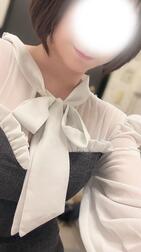 출근했습니다 ❤️ 예약 해 주셔서 감사합니다 ❤️