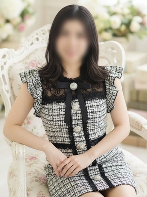 시선을 빼앗는 예쁜 포로로 하는 미소 - 유마