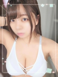 글쎄, 너무 보지 않아? 👀