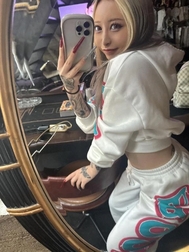 21:00부터 흠뻑 빠져요!